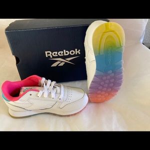 NEW REEBOK CLASSIC LEATHER SNEAKERS GIRLS SZ 3 TODDLER  BABY SHOES WHITE TENNIS